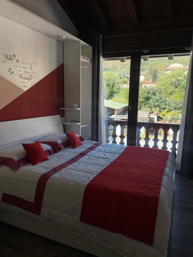 La Terrazza Sulle Vigne B&B Corte Franca Εξωτερικό φωτογραφία